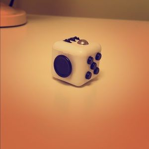Fid-Jit Cube